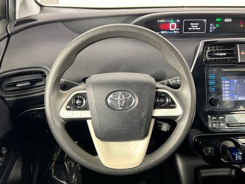 Used 2017 Toyota Prius Two w/ Prius Two Safety Plus Package image 8