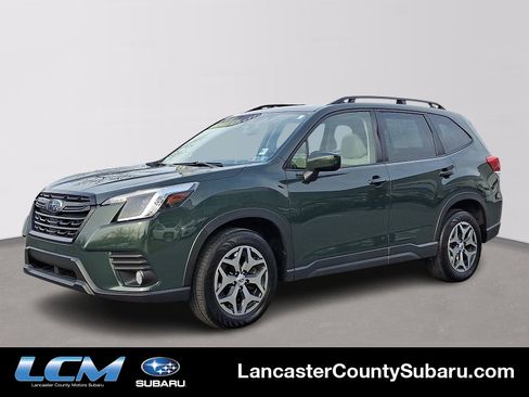 Certified 2023 Subaru Forester Premium image 1