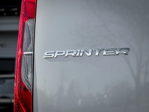 New 2026 Mercedes-Benz Sprinter 2500 image 9