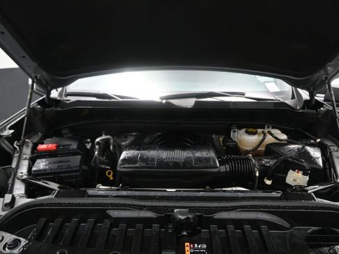 Used 2023 Chevrolet Silverado 1500 High Country RWD image 16