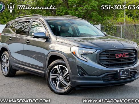 Used 2021 GMC Terrain SLT AWD/4WD image 1