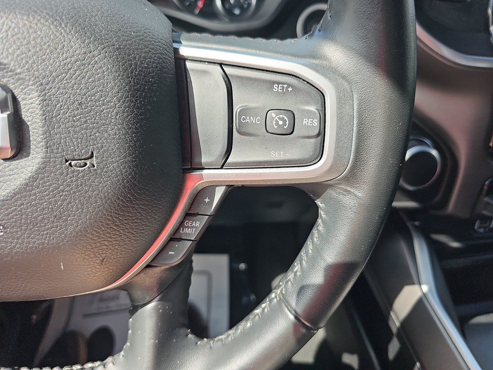 Used 2022 RAM 1500 Big Horn w/ Trailer Tow Group AWD/4WD image 15