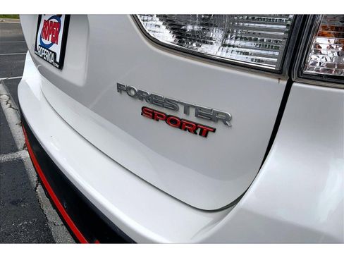 Used 2024 Subaru Forester Sport AWD/4WD image 8