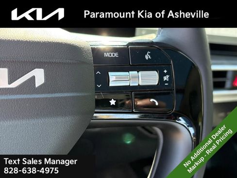 New 2026 Kia Sorento X-Line EX image 13