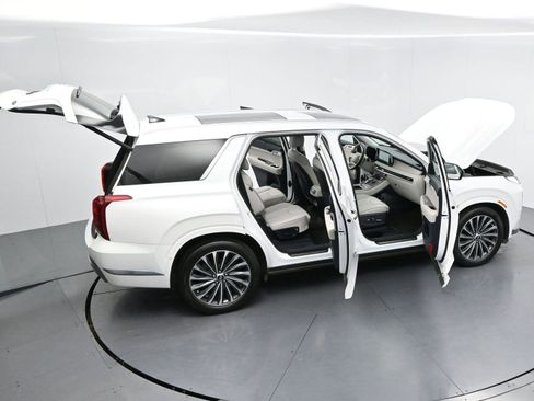 Used 2024 Hyundai Palisade Calligraphy FWD image 49