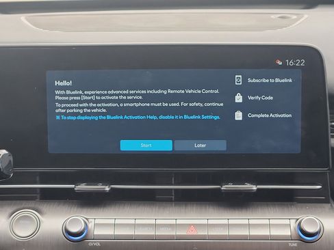 Used 2024 Hyundai Kona SEL AWD/4WD image 17