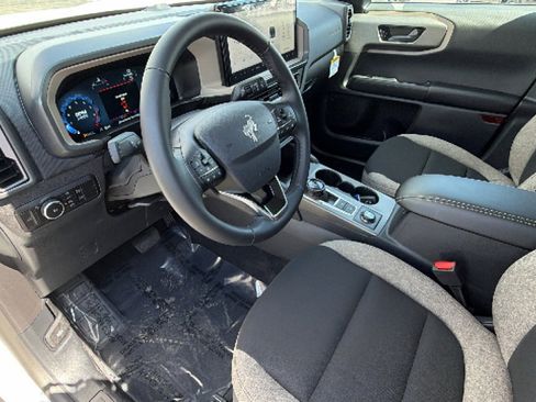 Used 2025 Ford Bronco Sport Big Bend w/ Convenience Package AWD/4WD image 10
