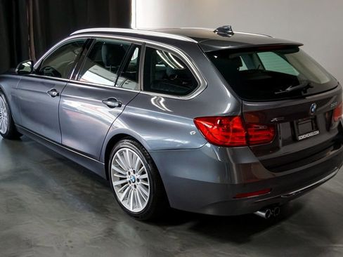 Used 2014 BMW 328i xDrive Wagon AWD/4WD image 32
