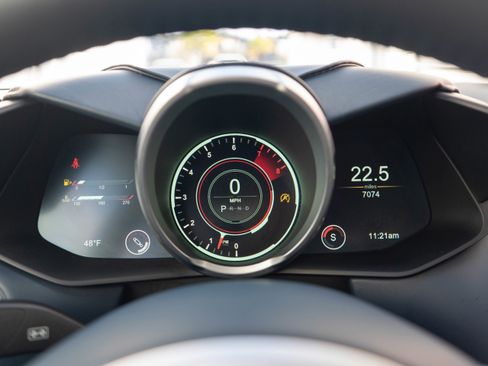 Used 2019 Aston Martin DBS Superleggera image 5