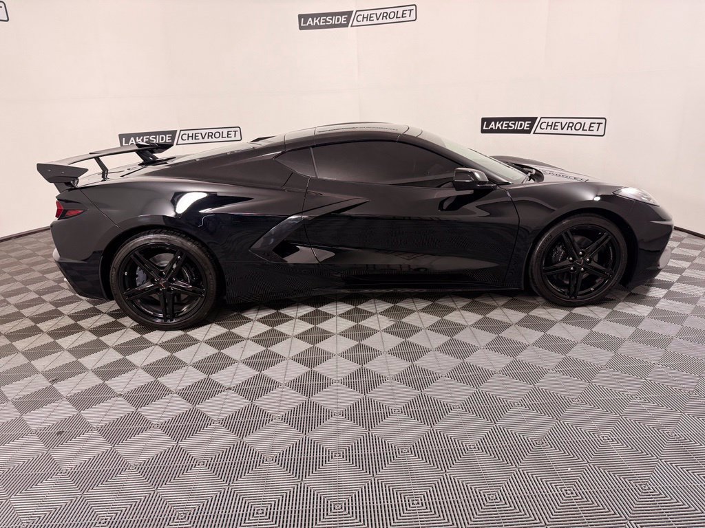 Used 2026 Chevrolet Corvette Stingray Coupe w/ 1LT RWD image 8