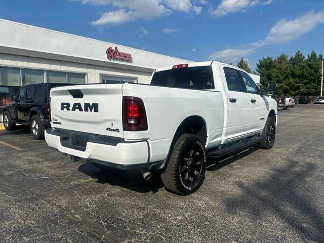 Used 2025 RAM 2500 Big Horn AWD/4WD image 7