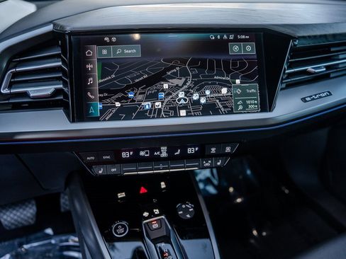 Used 2023 Audi Q4 e-tron Premium Plus w/ Premium Plus image 10