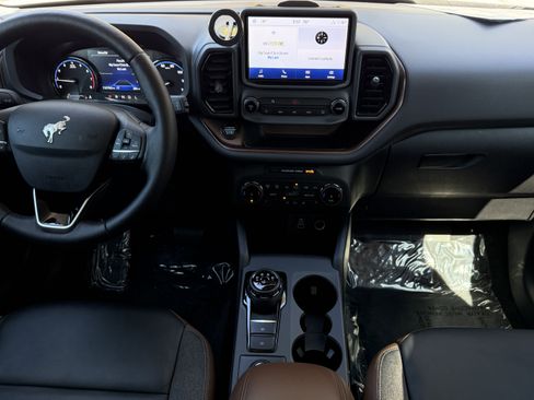 Used 2023 Ford Bronco Sport Outer Banks image 21