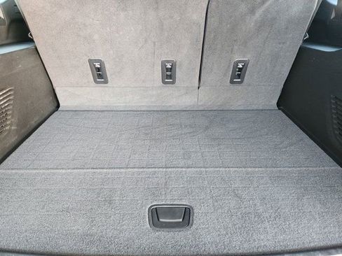 Used 2025 Chevrolet Suburban RST w/ Comfort Package image 34