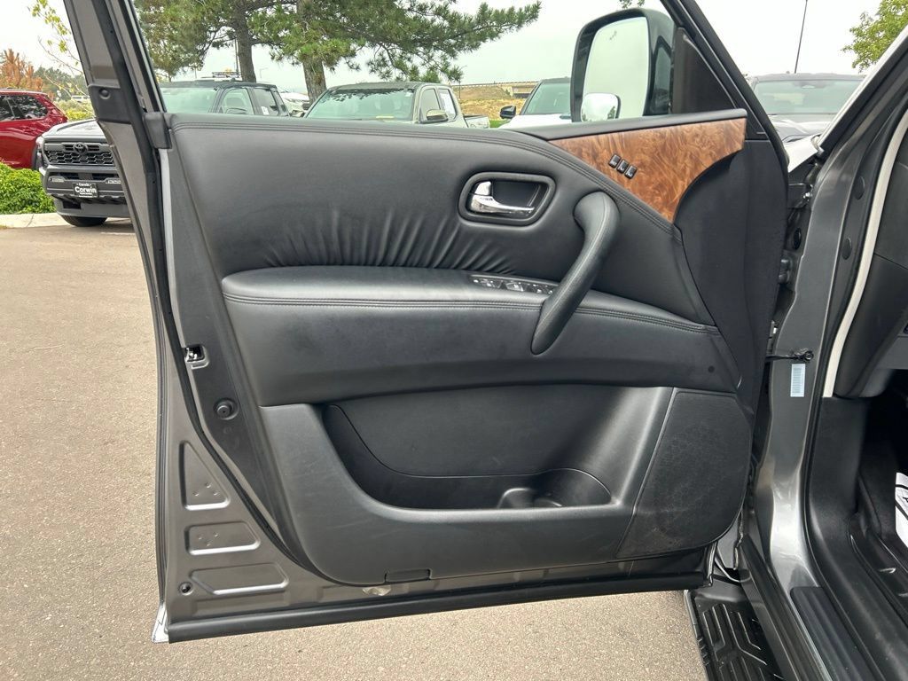 Used 2024 Nissan Armada SL AWD/4WD image 22