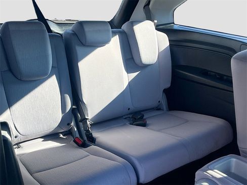 Used 2024 Honda Odyssey EX image 26