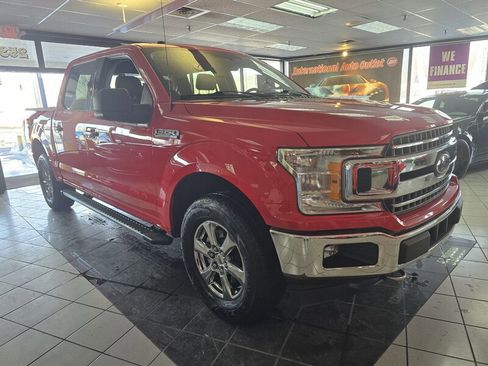 Used 2018 Ford F150 XLT w/ Equipment Group 302A Luxury image 3