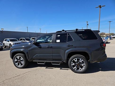New 2026 Toyota 4Runner TRD Sport Premium image 2