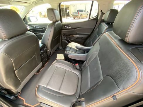Used 2023 GMC Acadia AT4 w/ Preferred Package AWD/4WD image 14