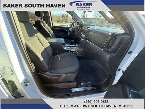 Used 2024 Chevrolet Silverado 1500 LT Trail Boss w/ Protection Package image 10