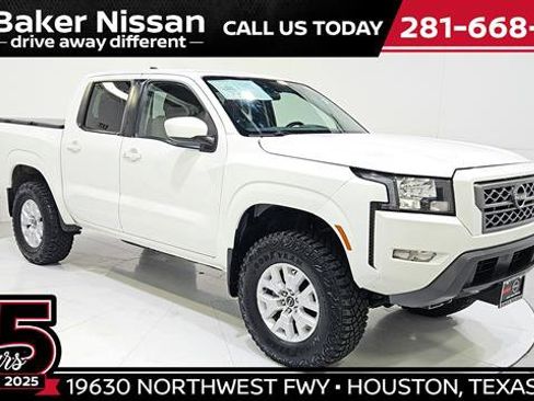 Used 2022 Nissan Frontier SV AWD/4WD image 1