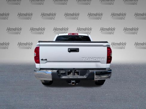 Used 2016 Toyota Tundra SR5 w/ SR5 Upgrade Package AWD/4WD image 8