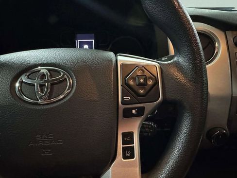 Used 2020 Toyota Tundra 4x4 CrewMax image 18