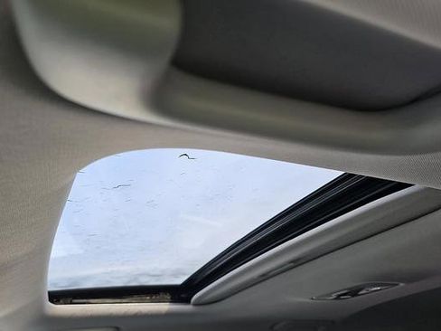 Used 2024 Kia Seltos EX image 8