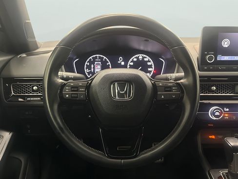 Used 2023 Honda Civic Sport image 17