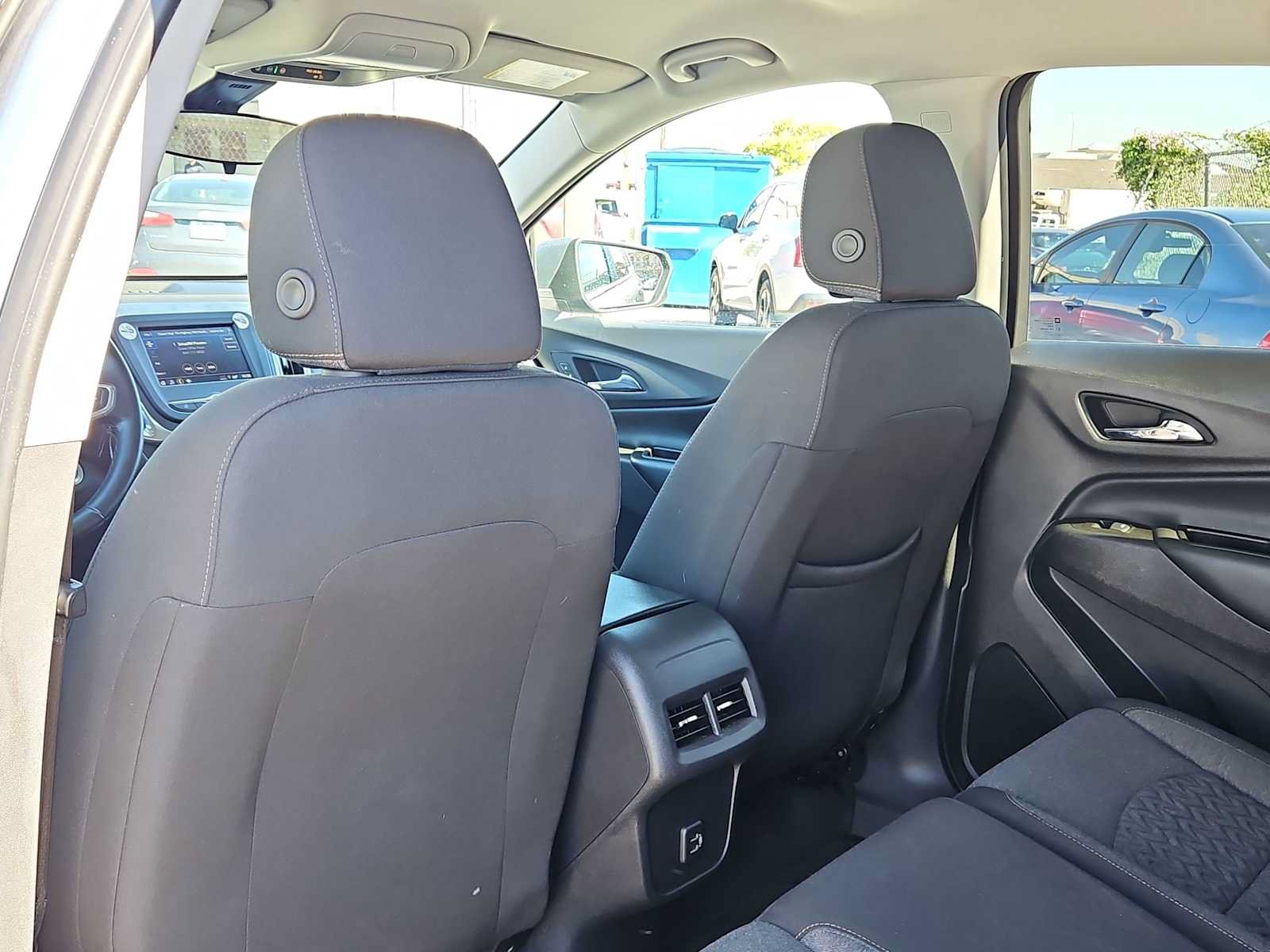 Used 2024 Chevrolet Equinox LT FWD image 15