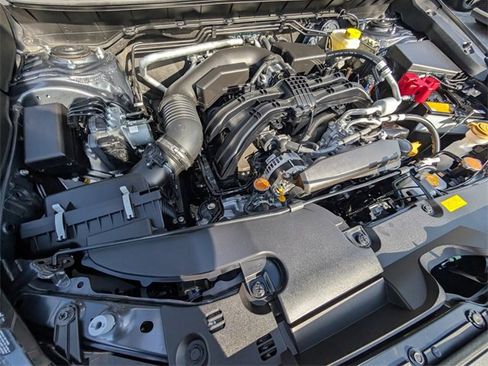 Used 2025 Subaru Crosstrek 2.0i Premium image 19