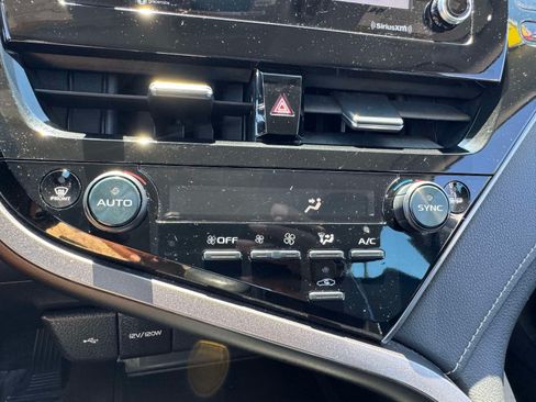 Certified 2023 Toyota Camry SE FWD image 31