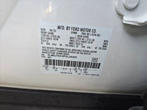 Used 2023 Lincoln Aviator Reserve w/ Equipment Group 201A image 29