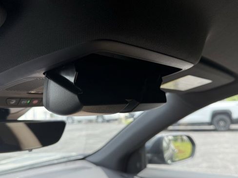 New 2026 Chevrolet Equinox ACTIV w/ Safety and Technology Package image 28