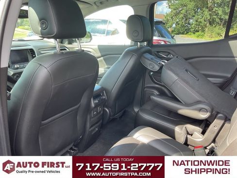 Used 2019 GMC Acadia SLT AWD/4WD image 10