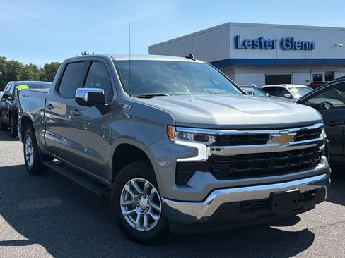 Certified 2023 Chevrolet Silverado 1500 LT w/ Z71 Off-Road Package AWD/4WD image 30
