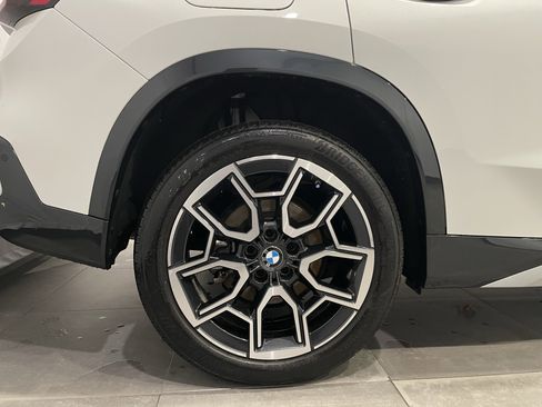 Used 2025 BMW X1 xDrive28i w/ Convenience Package image 9
