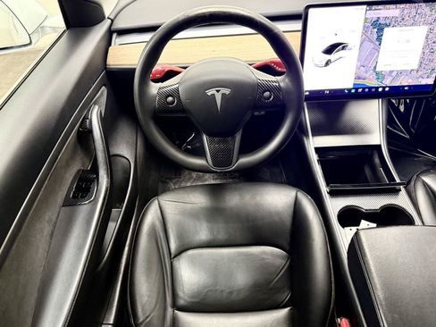 Used 2020 Tesla Model 3 Standard Range Plus RWD image 2