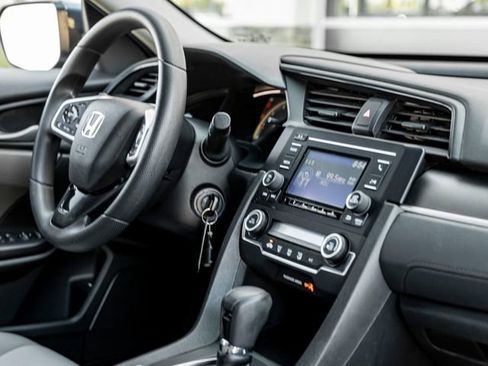 Used 2020 Honda Civic LX image 35