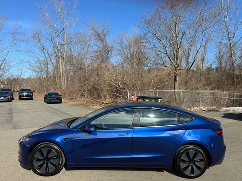 Used 2025 Tesla Model 3 RWD image 8