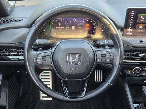 Used 2024 Honda Accord Sport image 26