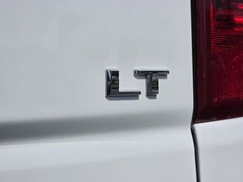 Used 2022 Chevrolet Silverado 2500 LT AWD/4WD image 28