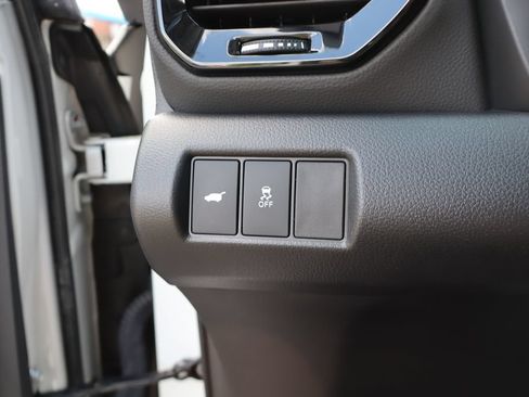 Used 2023 Honda Pilot Touring image 12
