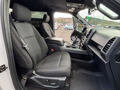 Used 2020 Ford F150 XLT w/ Equipment Group 302A Luxury AWD/4WD image 22