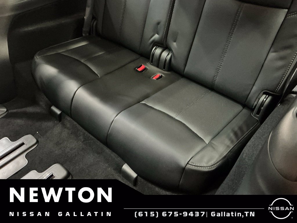 Used 2020 Nissan Pathfinder Platinum AWD/4WD image 26