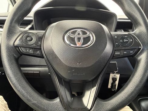 Used 2024 Toyota Corolla LE FWD image 42