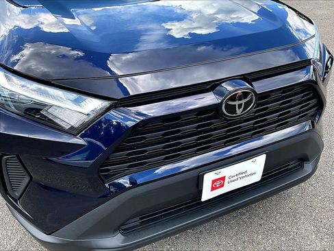 Certified 2024 Toyota RAV4 XLE FWD image 30