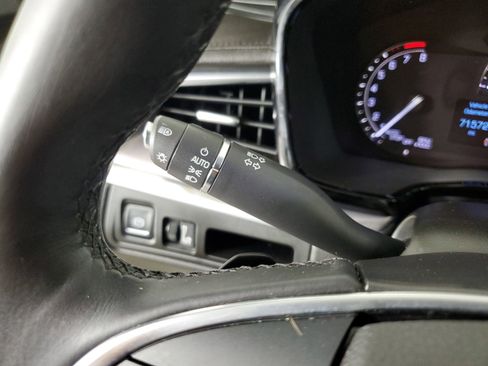 Used 2017 Cadillac XT5 Luxury w/ Driver Awareness Package image 35