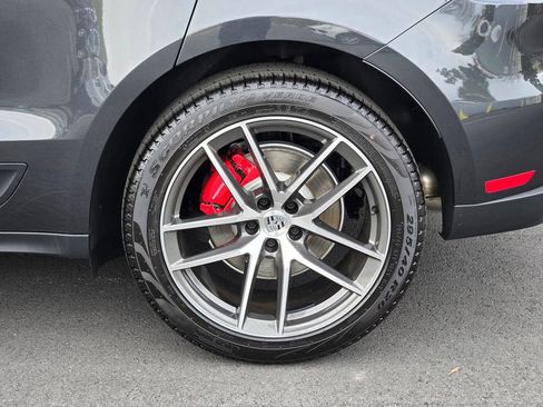 New 2026 Porsche Macan S image 11