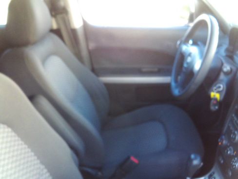 Used 2007 Chevrolet HHR LS image 11